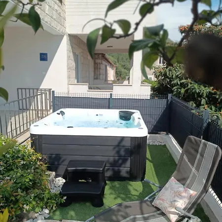 Summer Chill 1